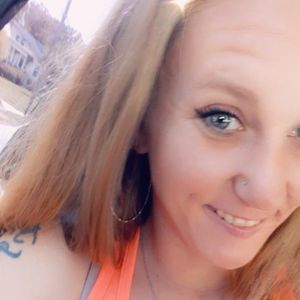 Meet your Posher, Elyse